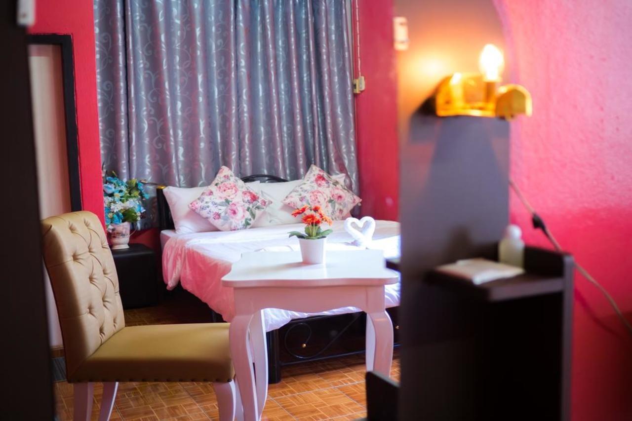 De Sky Sukhumvit Ekkamai Hotel Bangkok Luaran gambar